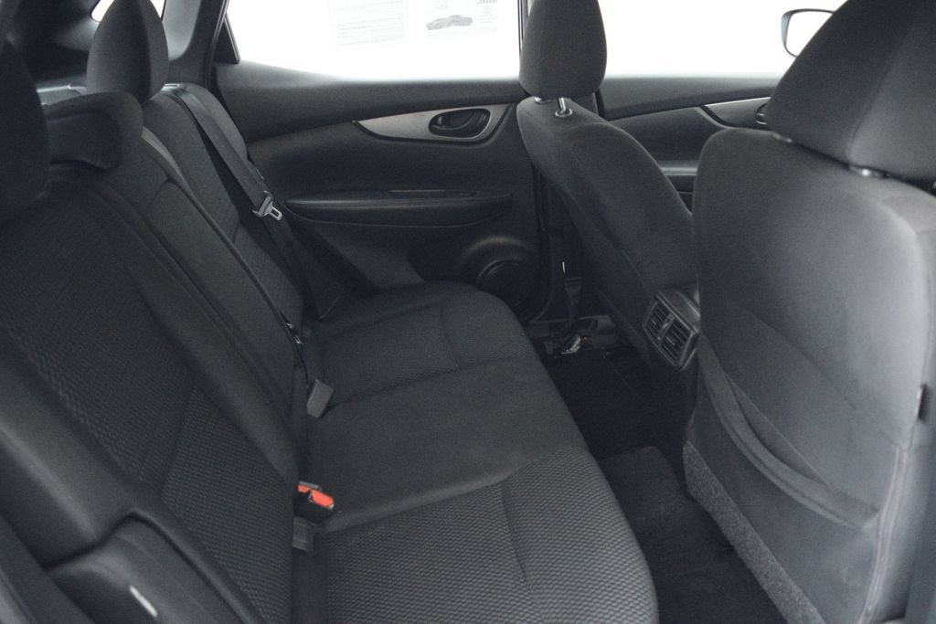 Used 2021 Nissan Rogue Sport S AWD/4WD image 14