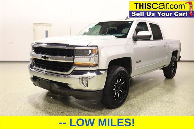 Used 2018 Chevrolet Silverado 1500 LT w/ Texas Edition RWD image 3