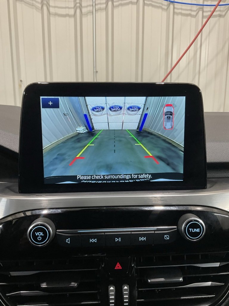 Used 2022 Ford Escape Titanium image 18