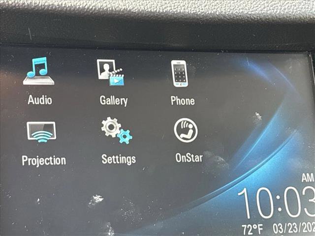 Used 2017 Chevrolet Trax LT w/ LT Convenience Package image 7