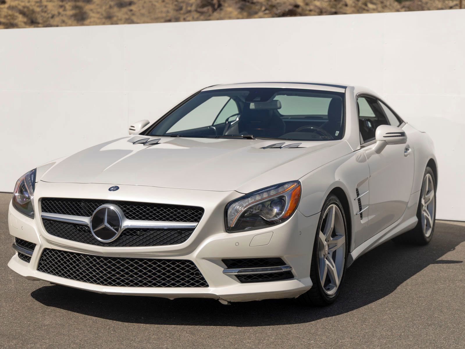 Used 2015 Mercedes-Benz SL 400 image 5