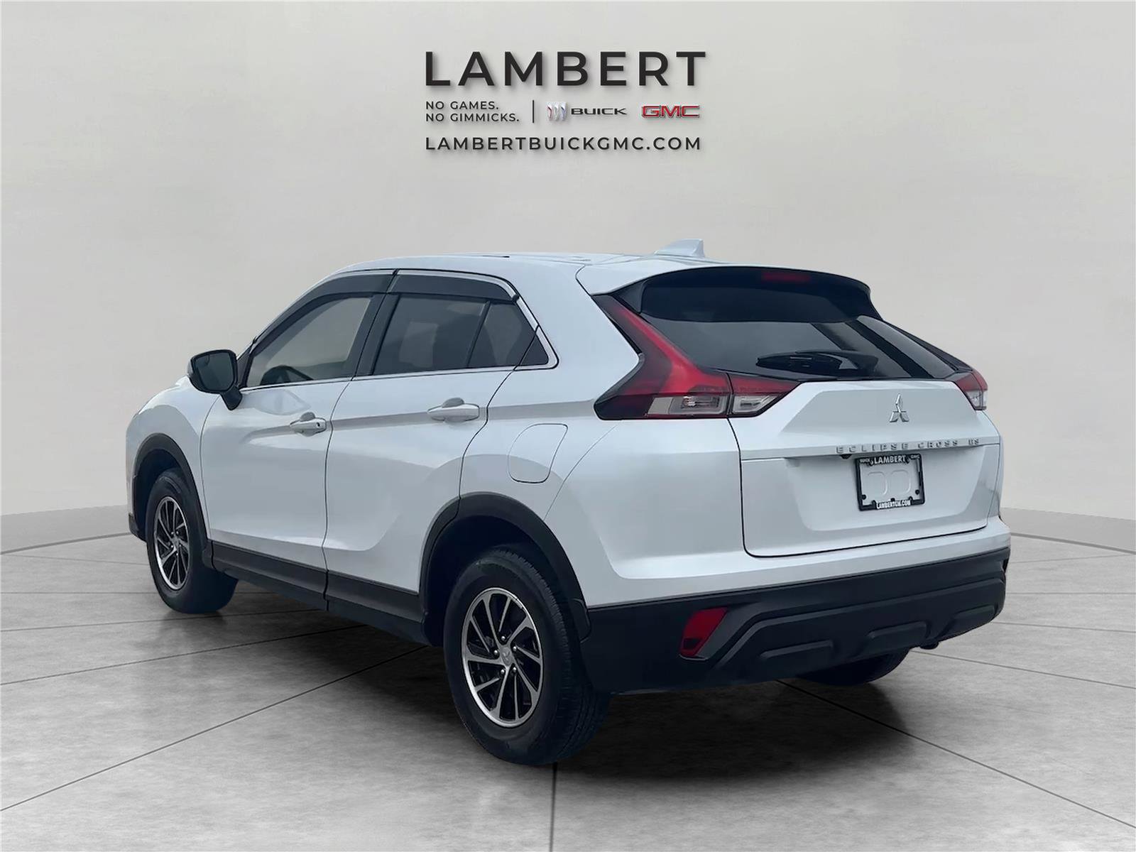 Used 2025 Mitsubishi Eclipse Cross ES image 3