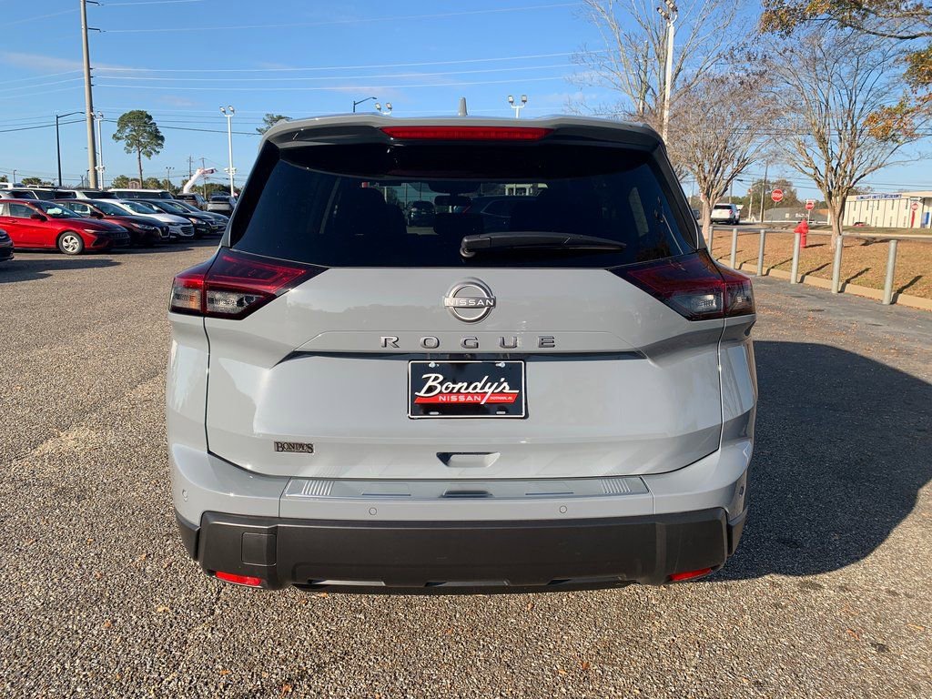 New 2026 Nissan Rogue SV image 4