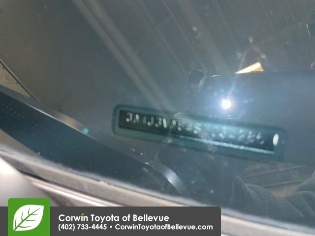 Used 2025 Mitsubishi Outlander SE image 30