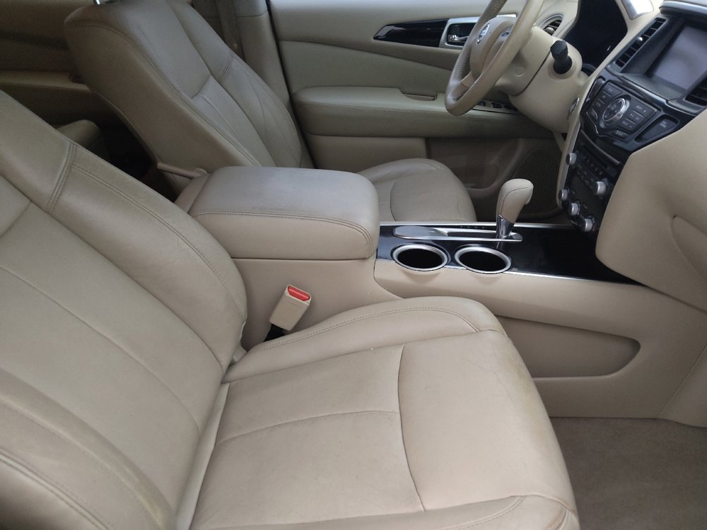 Used 2014 Nissan Pathfinder SV FWD image 21
