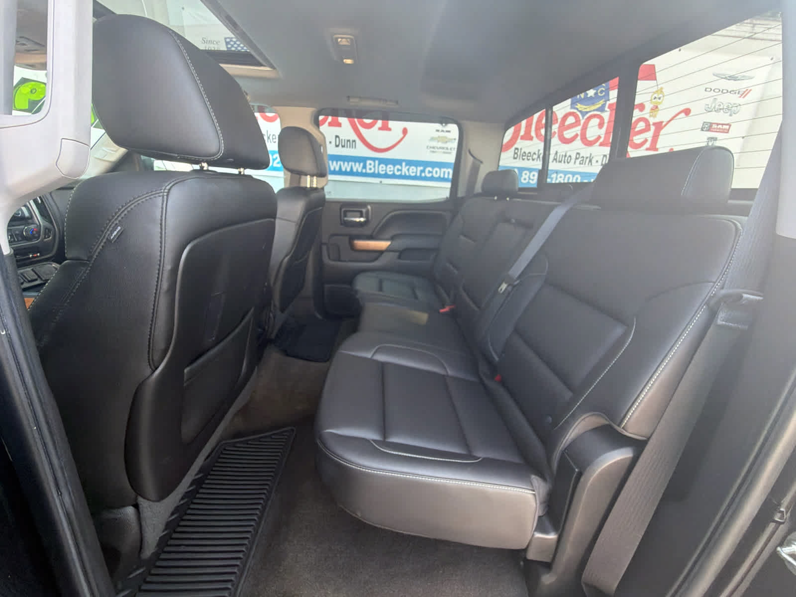 Used 2015 Chevrolet Silverado 1500 LTZ w/ Custom Sport Edition AWD/4WD image 37