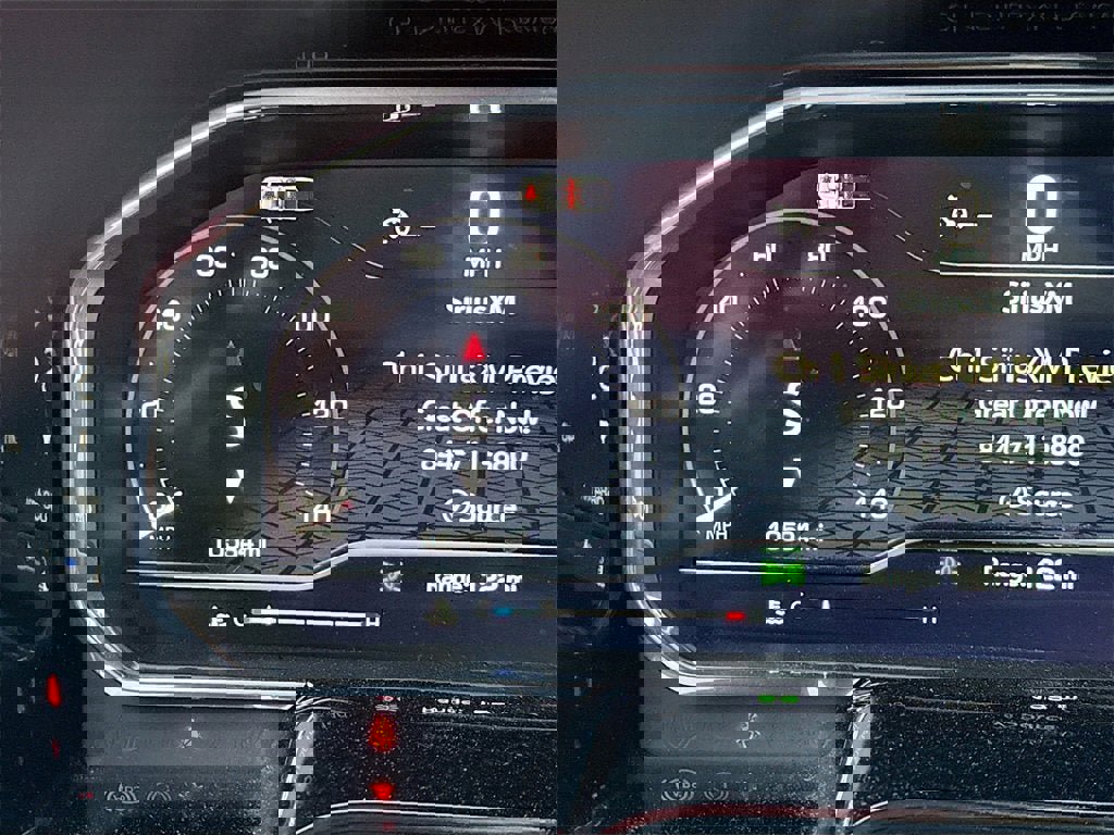 Used 2025 GMC Sierra 1500 SLE image 3