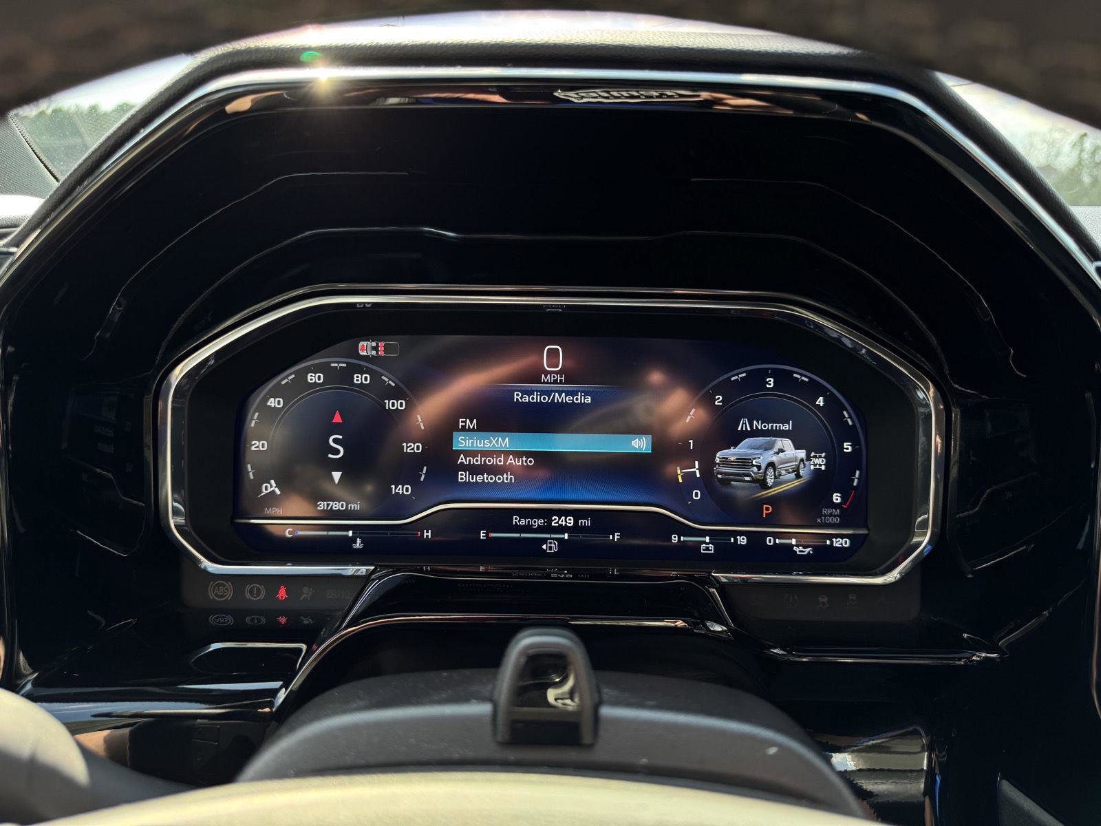 Used 2024 Chevrolet Silverado 1500 High Country image 21