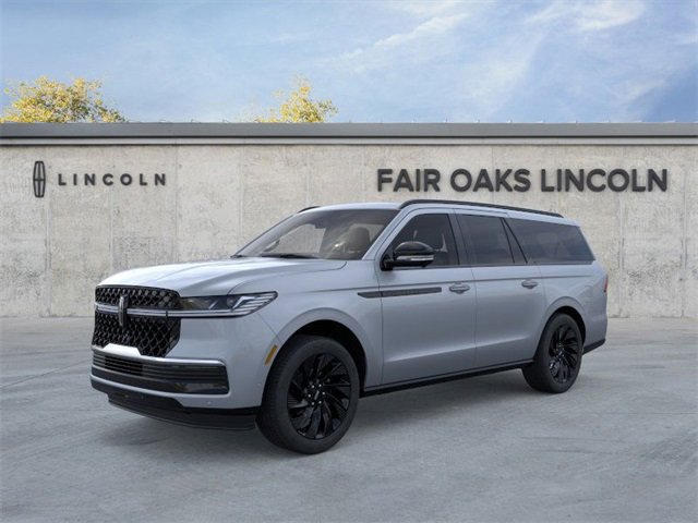 New 2025 Lincoln Navigator L Reserve w/ Jet Appearance Package