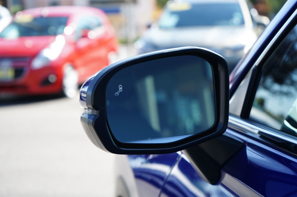 Used 2024 Honda CR-V EX-L image 11