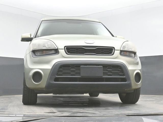 Used 2013 Kia Soul FWD image 39