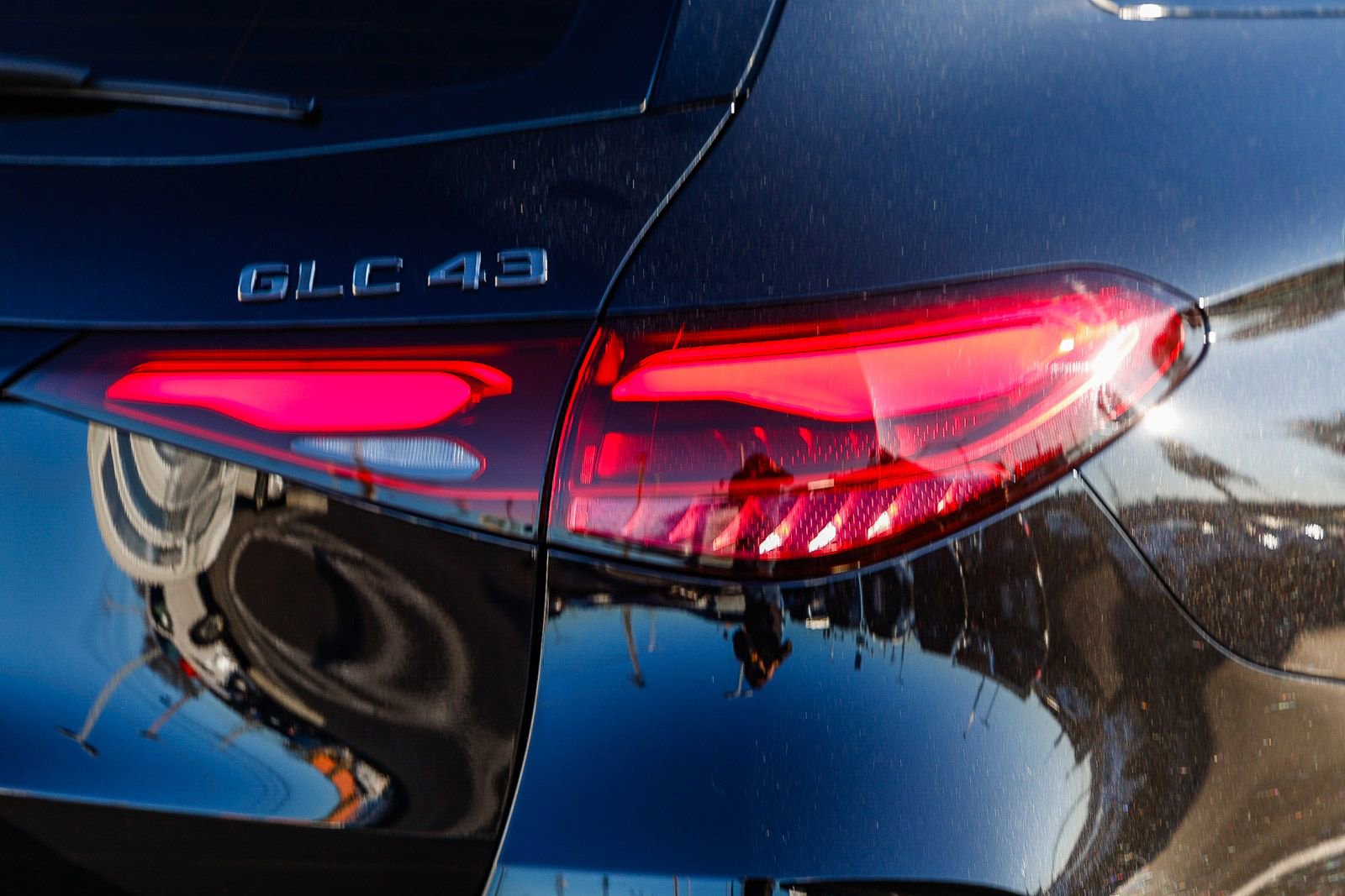 Used 2024 Mercedes-Benz GLC 43 AMG 4MATIC image 8