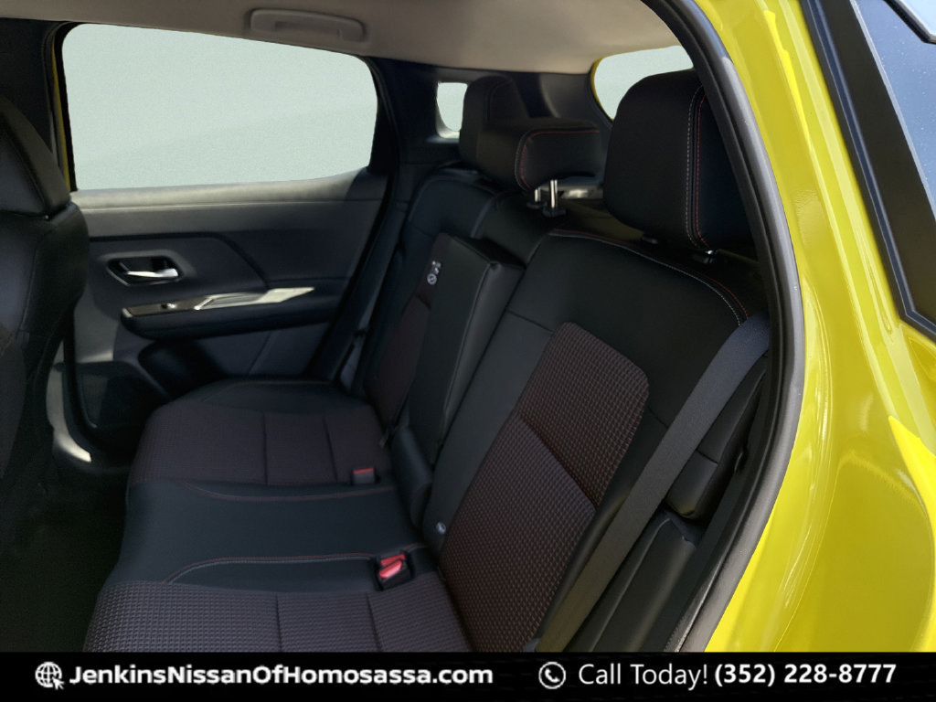 New 2026 Nissan Kicks SR FWD image 29
