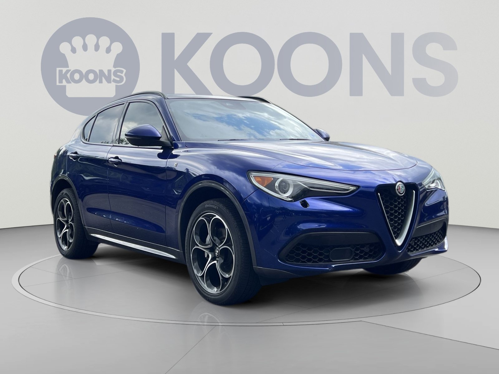 Used 2023 Alfa Romeo Stelvio Ti w/ Active Assist Plus Package AWD/4WD image 10