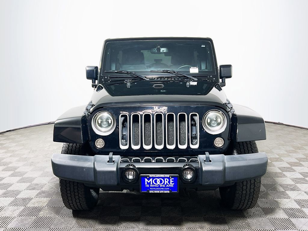 Used 2017 Jeep Wrangler Unlimited Sahara w/ Max Tow Package image 3