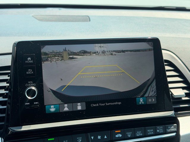 Used 2025 Honda Odyssey EX-L image 16