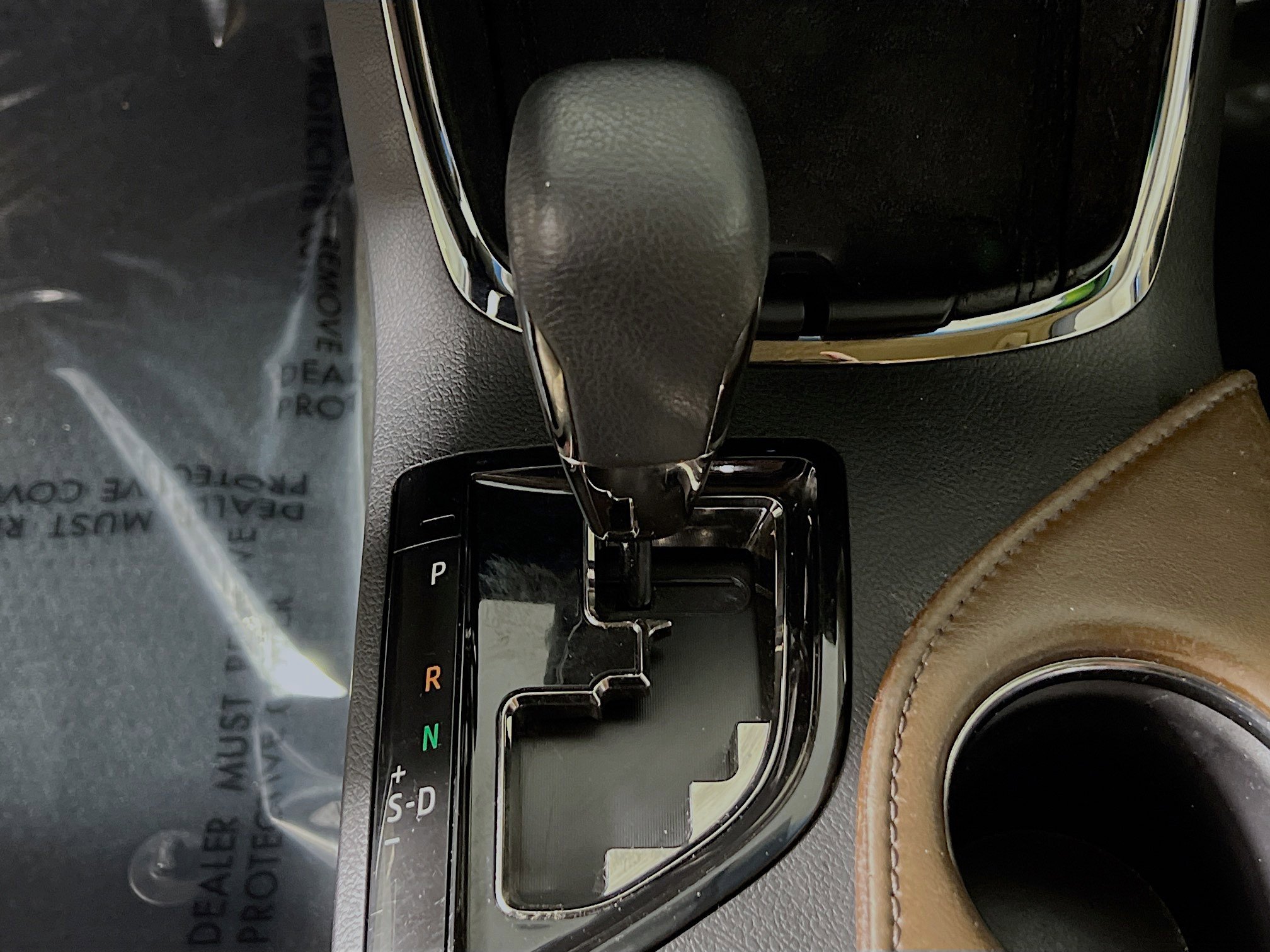 Used 2016 Toyota Avalon XLE image 24