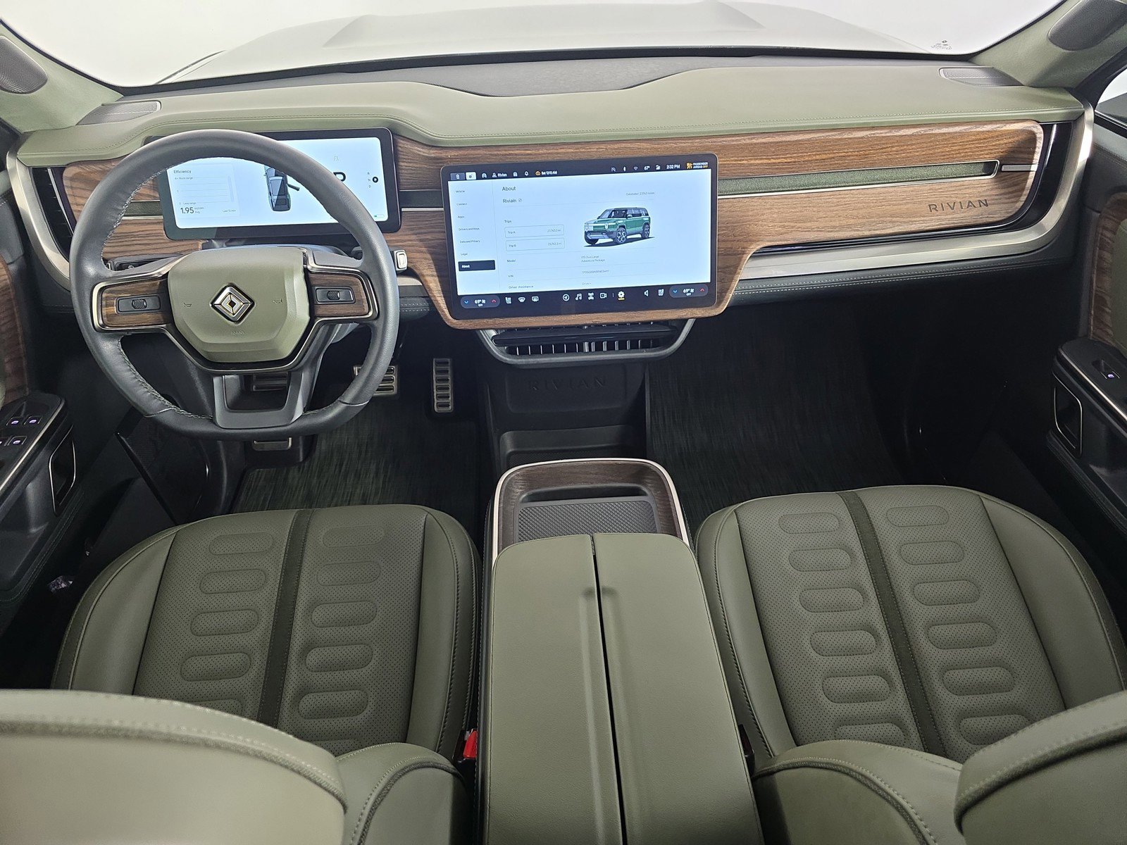 Used 2024 Rivian R1S Adventure AWD/4WD image 27