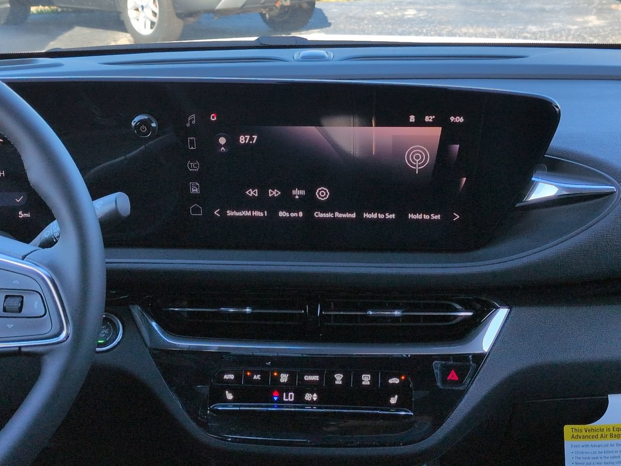 New 2026 Buick Envista Avenir FWD image 19