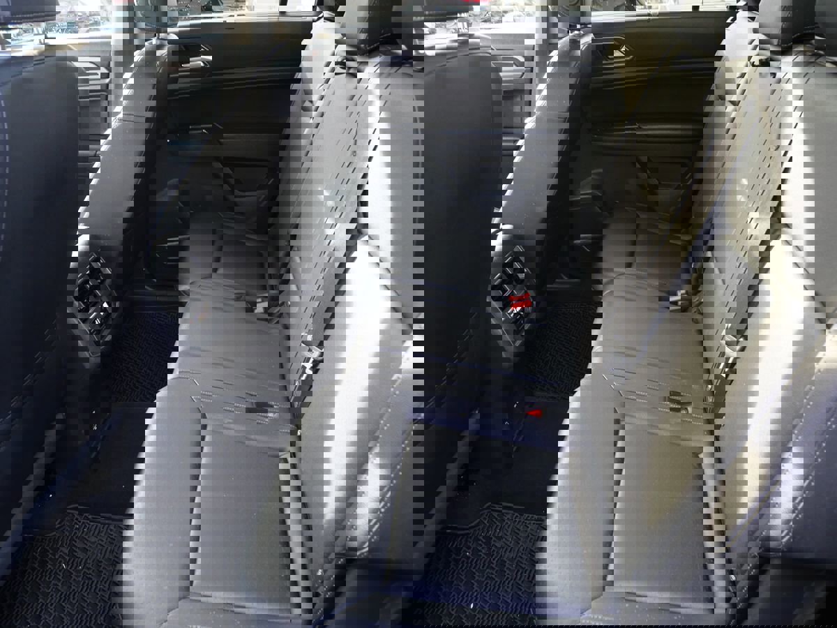 Used 2019 Volkswagen Atlas SEL R-Line image 21