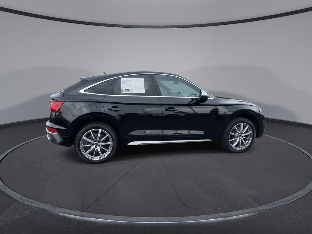 Used 2024 Audi SQ5 Premium w/ Convenience Package AWD/4WD image 9