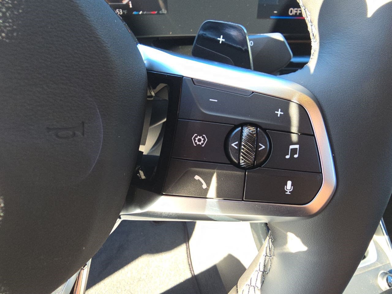 New 2027 BMW X2 xDrive28i w/ Technology Package AWD/4WD image 19