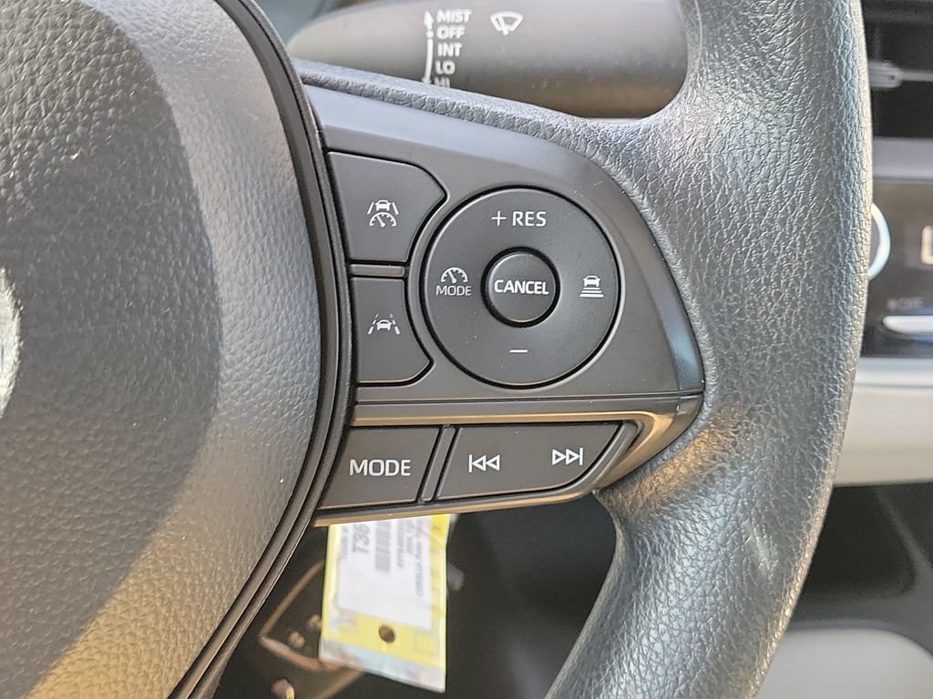 Used 2024 Toyota Corolla LE FWD image 10