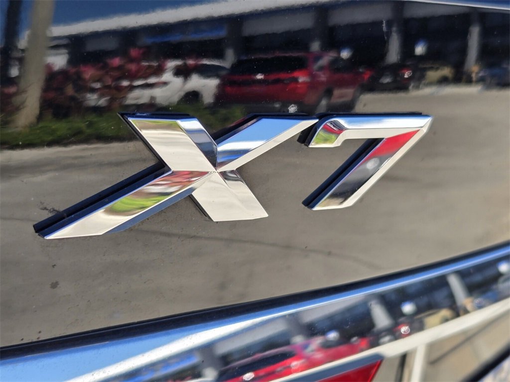 Used 2021 BMW X7 xDrive40i w/ Parking Assistance Package image 15