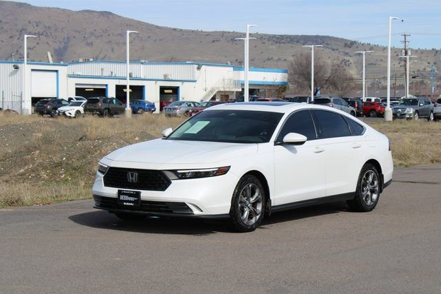 Used 2024 Honda Accord EX image 8