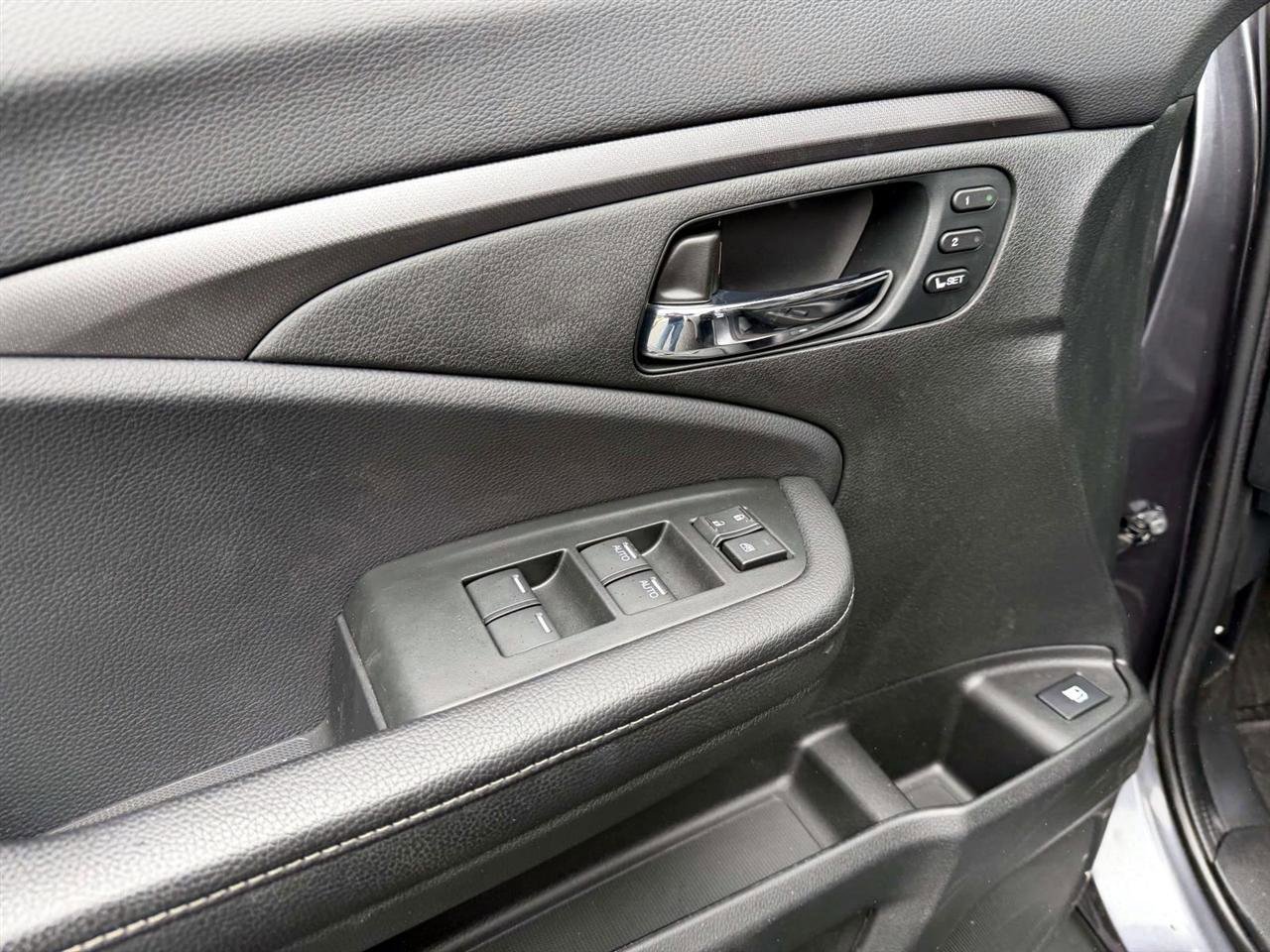 Used 2023 Honda Ridgeline RTL-E image 17