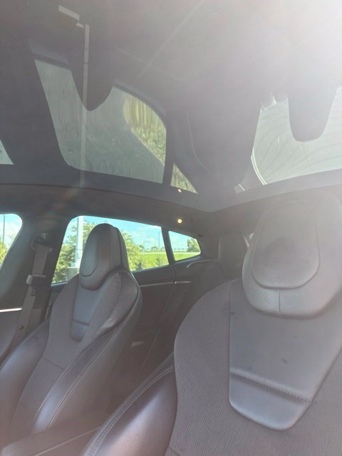 Used 2017 Tesla Model S 60 RWD image 16