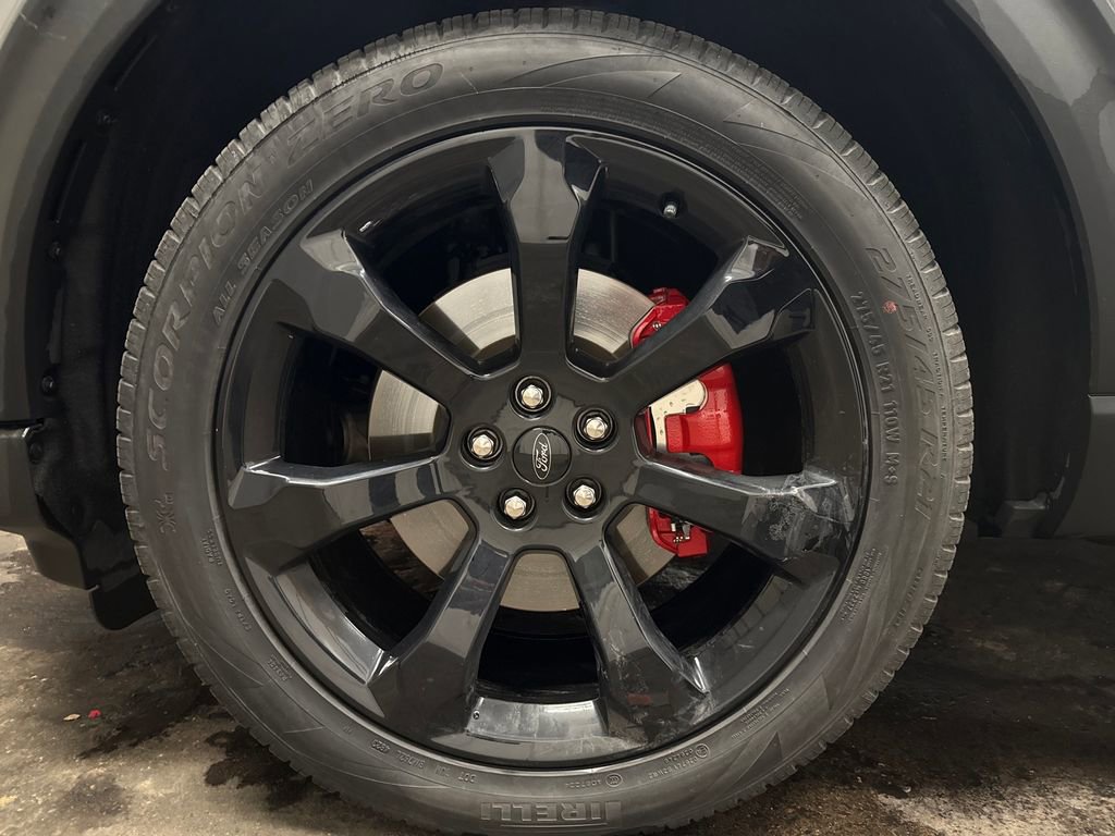 Used 2023 Ford Explorer ST w/ Equipment Group 401A image 9