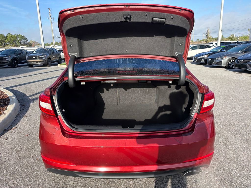 Used 2015 Hyundai Sonata SE w/ Cargo Package image 9