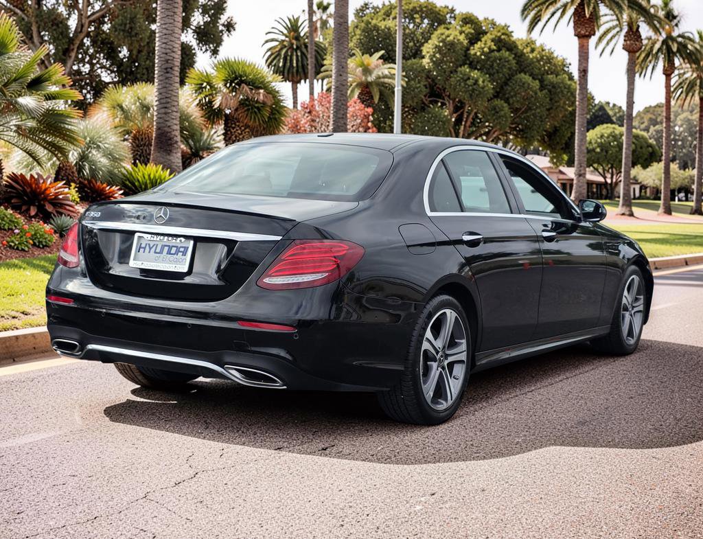 Used 2020 Mercedes-Benz E 350 Sedan image 5