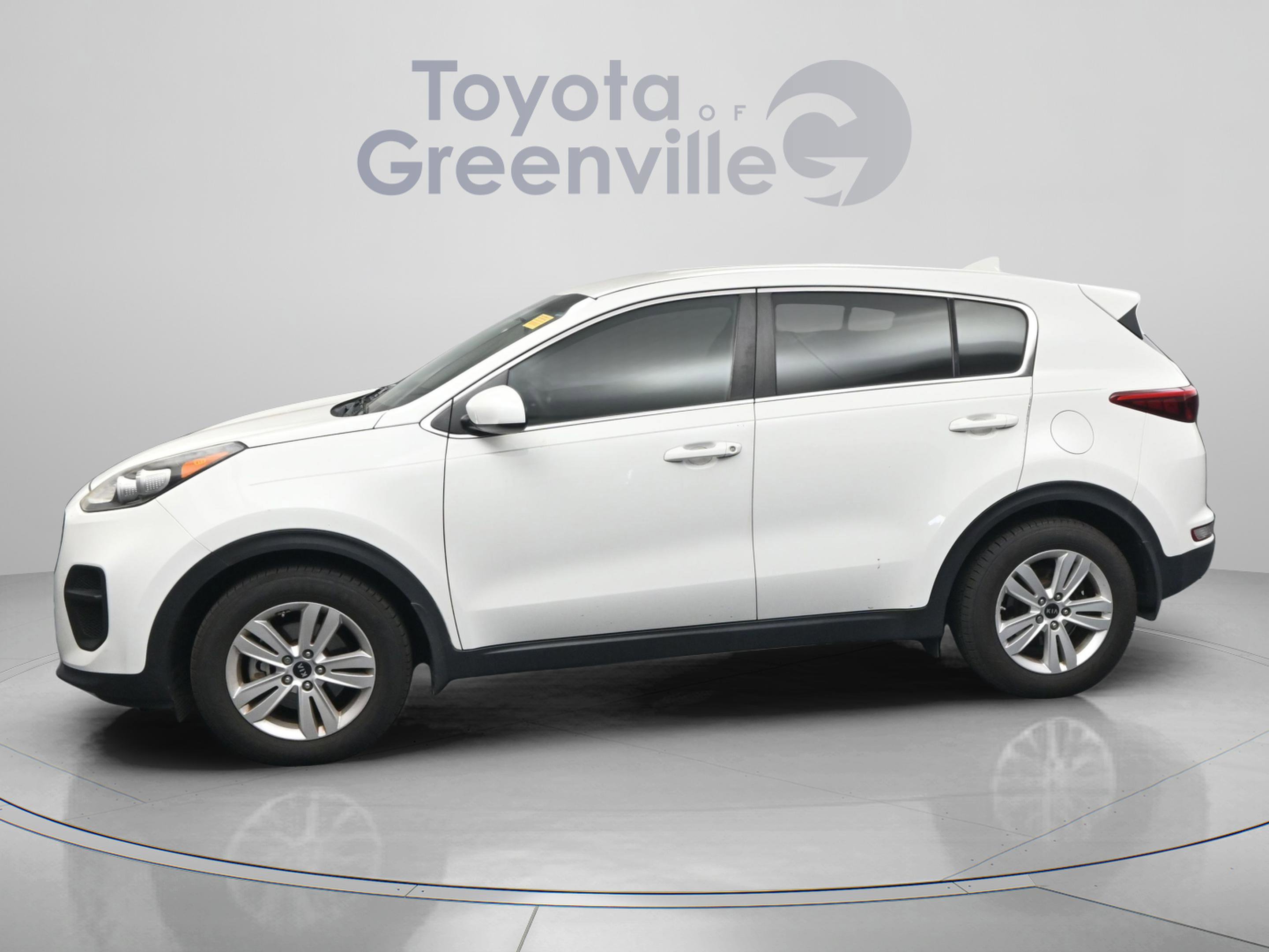 Used 2019 Kia Sportage LX FWD image 4