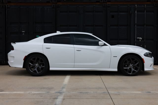 Used 2019 Dodge Charger R/T RWD image 16