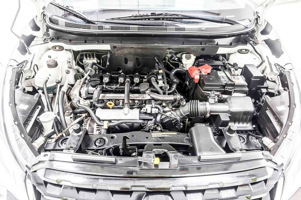 Used 2021 Nissan Kicks SV w/ Exterior Package FWD image 39