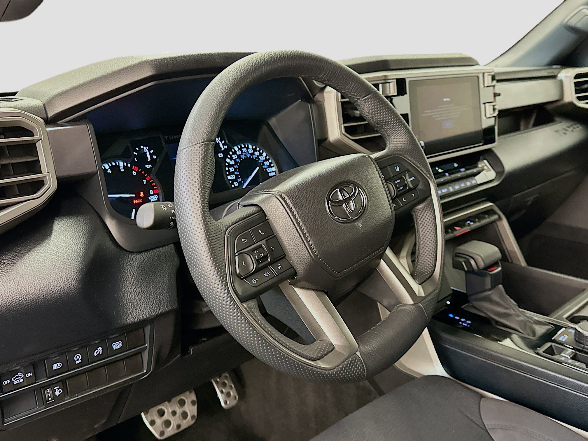 Used 2026 Toyota Tundra SR5 w/ TRD Off-Road Package AWD/4WD image 18