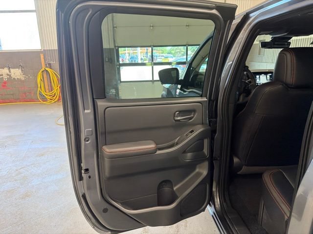 New 2026 Nissan Frontier PRO-4X w/ Pro Premium Package AWD/4WD image 10