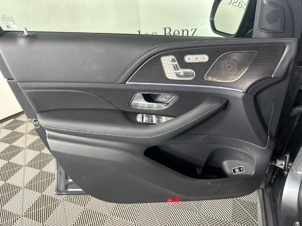 Certified 2025 Mercedes-Benz GLE 53 AMG 4MATIC Coupe image 10