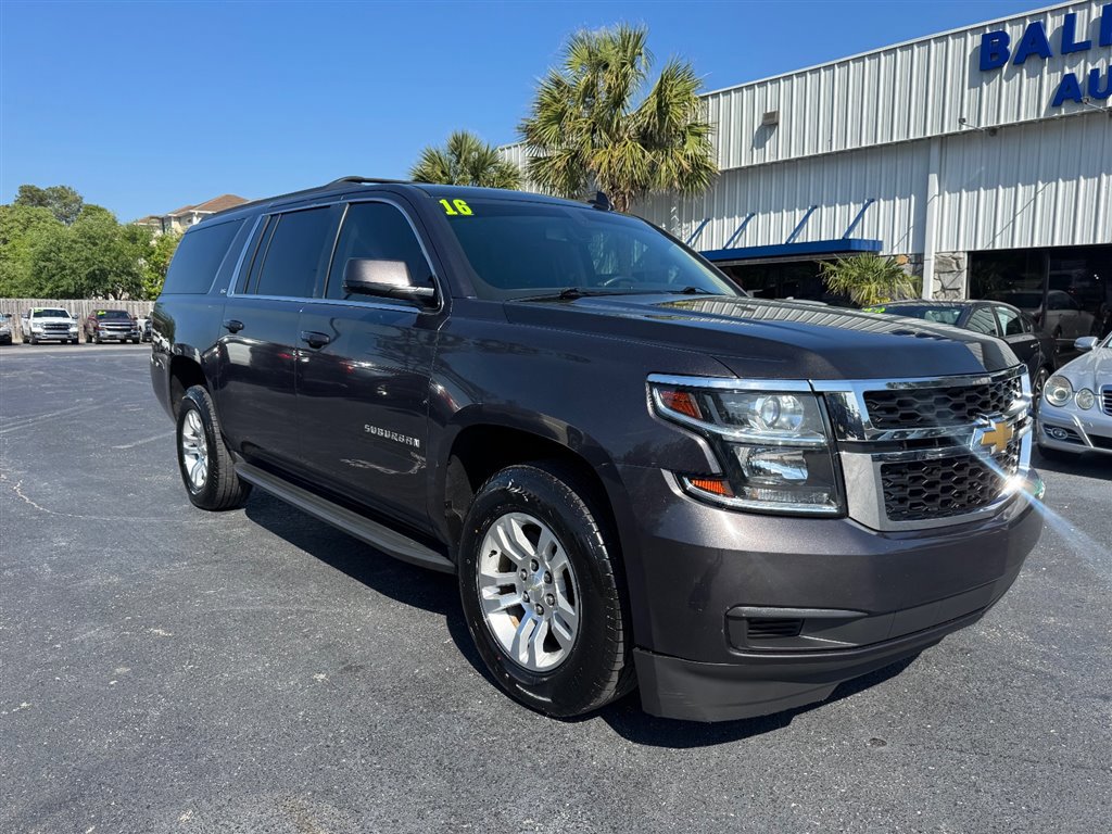 Used 2016 Chevrolet Suburban LS RWD image 2