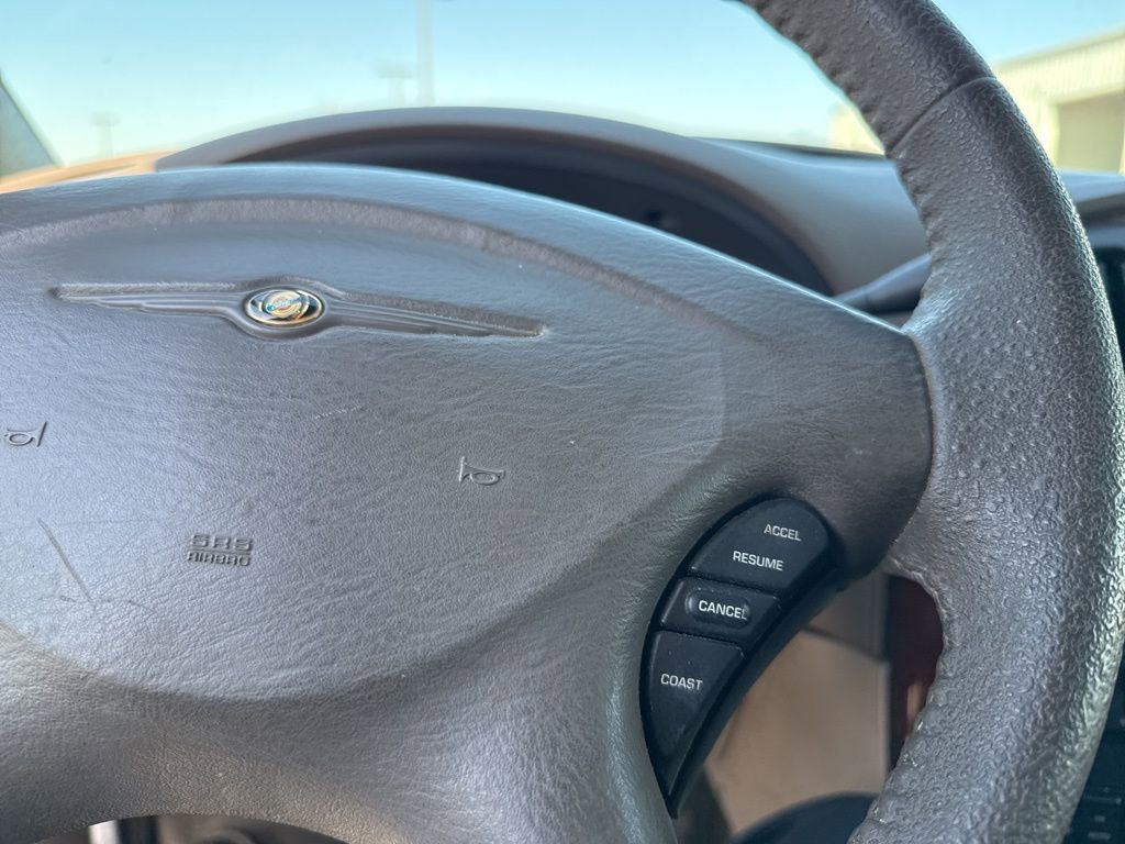 Used 2003 Chrysler Town & Country Limited AWD/4WD image 20