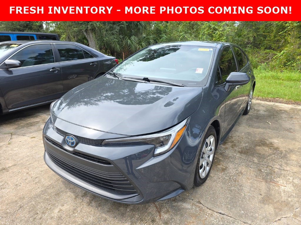 Used 2025 Toyota Corolla LE