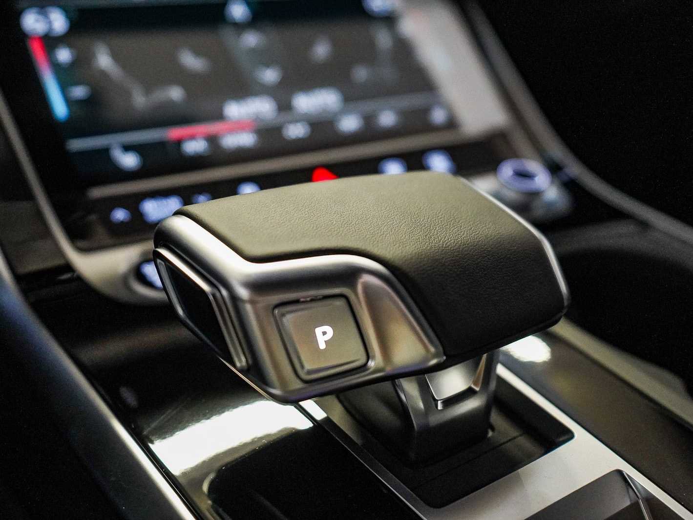 New 2026 Audi Q8 Premium AWD/4WD image 23