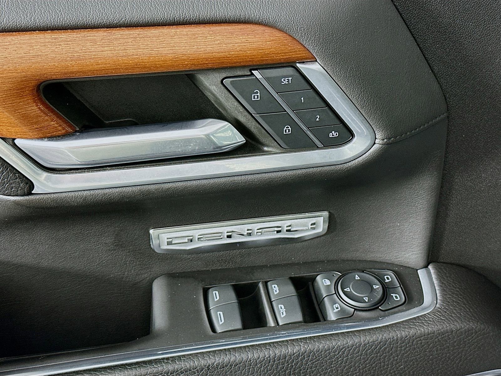 Used 2022 GMC Sierra 1500 Denali image 19