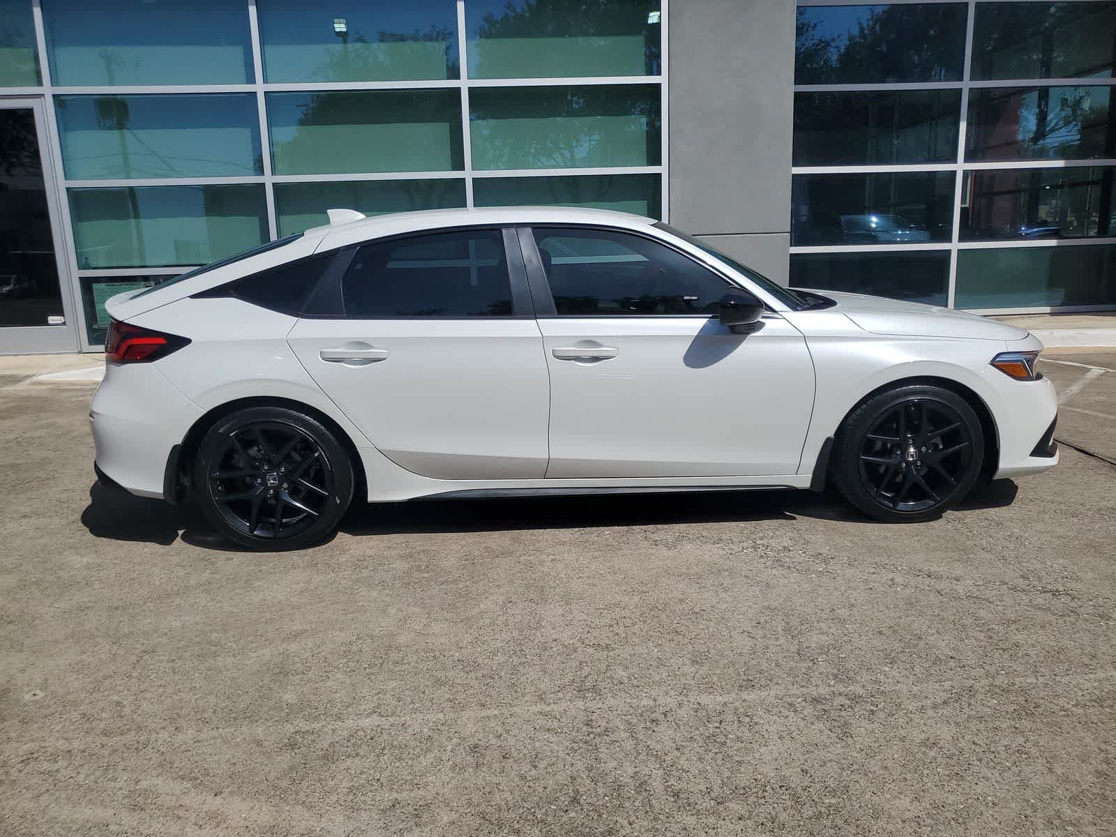 Used 2023 Honda Civic Sport image 15