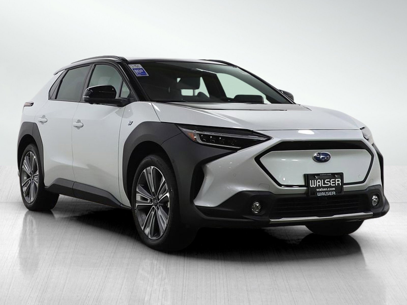 Used 2024 Subaru Solterra Touring w/ Touring Package image 7