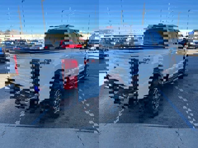 Used 2023 Ford F250 Lariat image 6