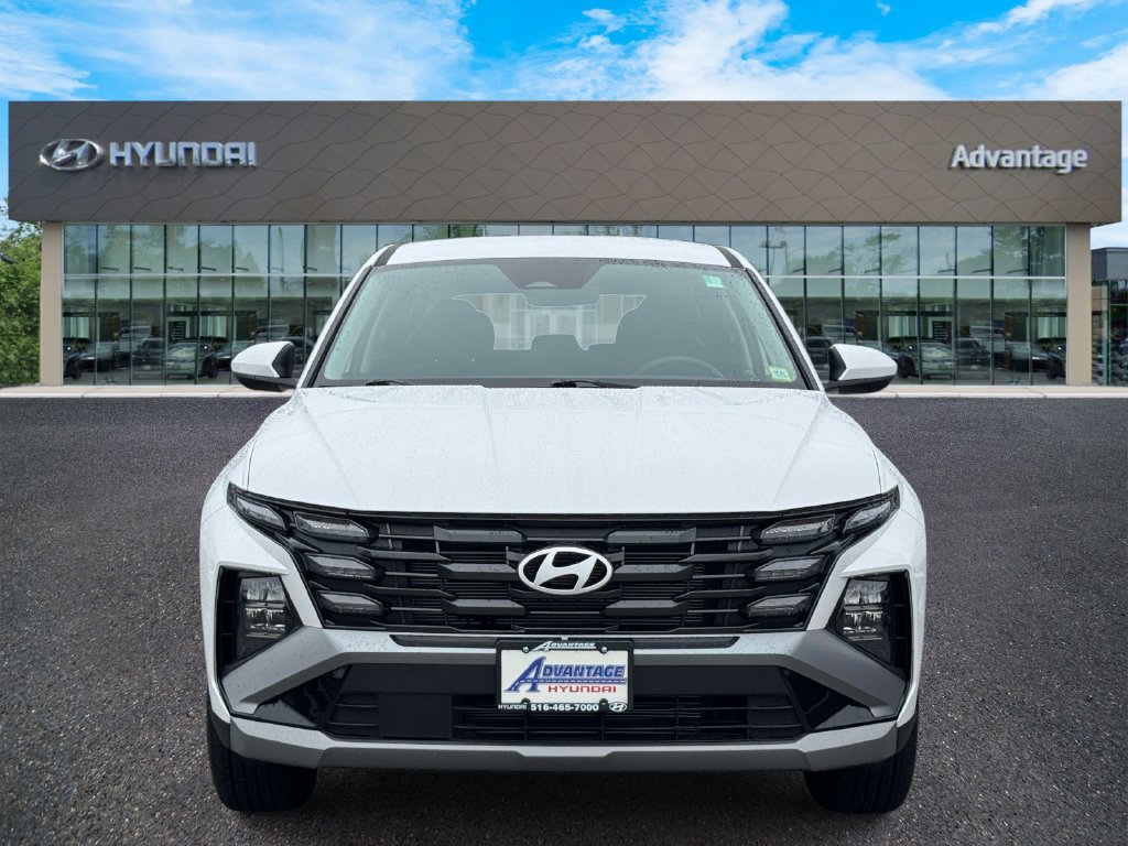 Certified 2026 Hyundai Tucson SE AWD/4WD image 2
