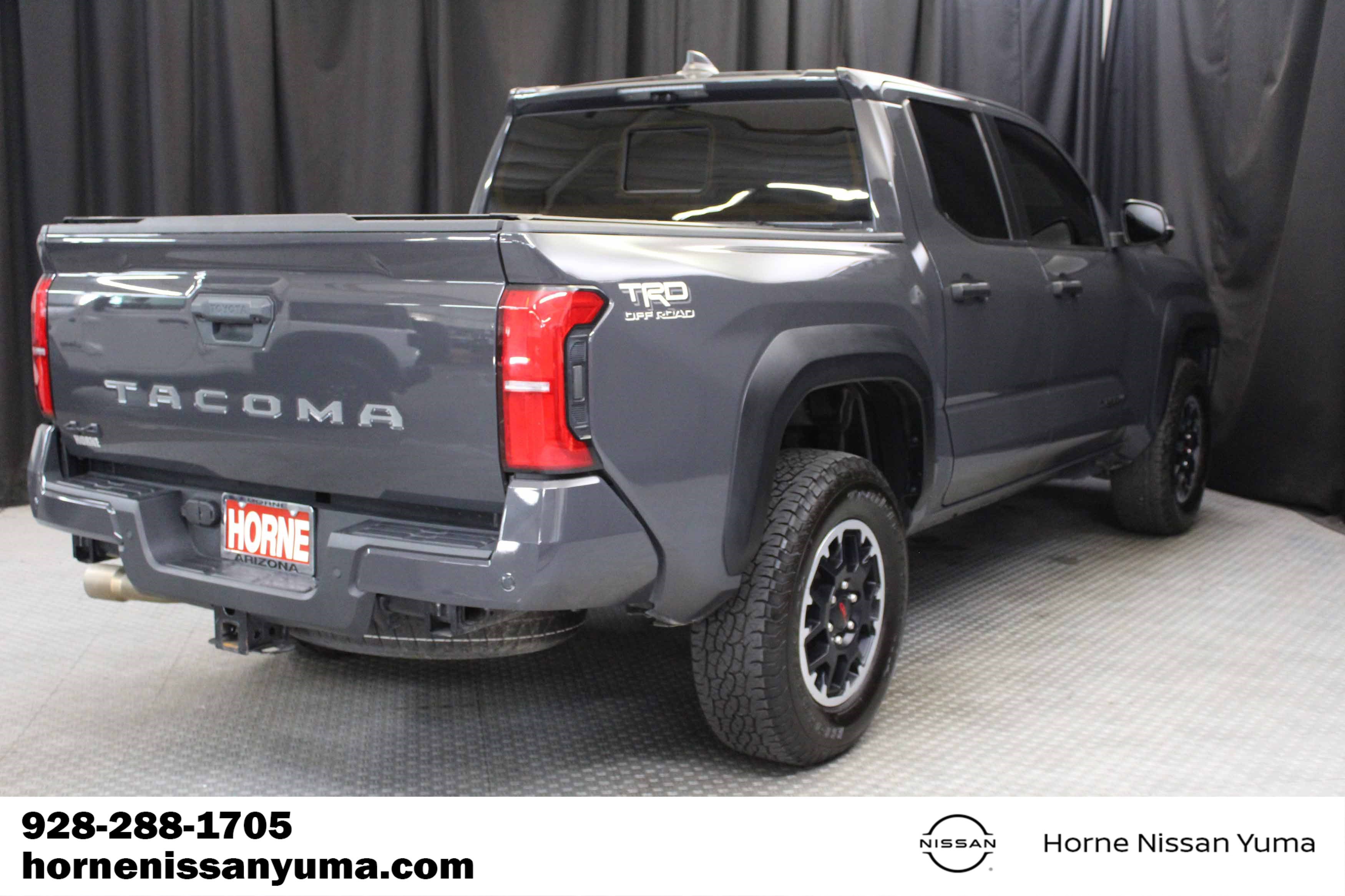 Used 2024 Toyota Tacoma TRD Off-Road w/ TRD Off Road Premium Package AWD/4WD image 16